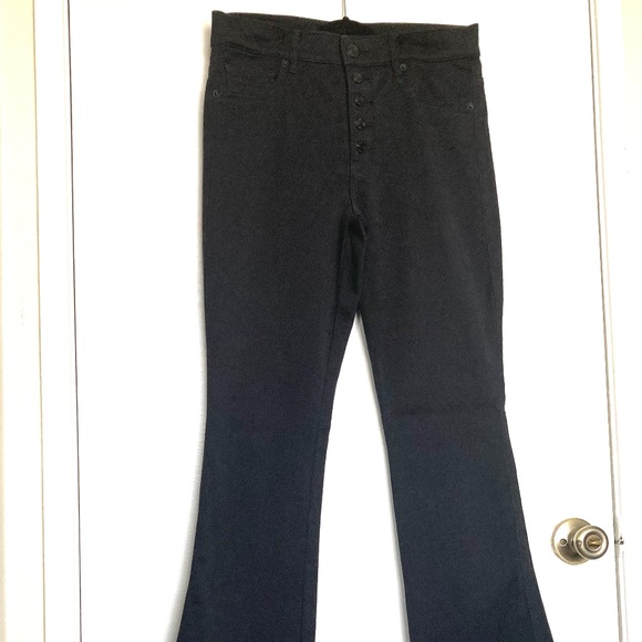 Express (NWOT) High Rise Slim Flare Jeans / Size 8 - Picture 1 of 9